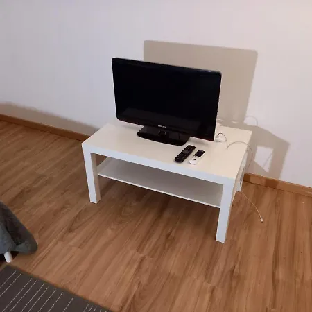 Au 1 Etage Pavillon à 5 Minutes De Paris Appartement *
